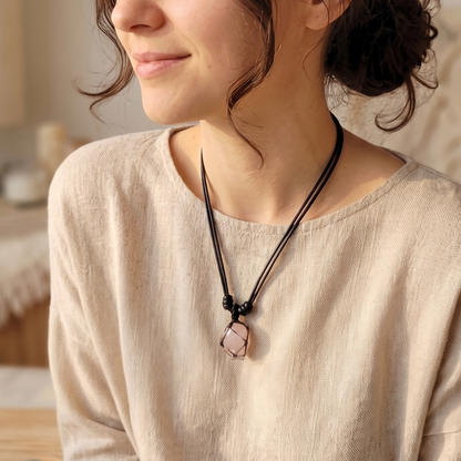 Collar Cuarzo Rosa Tejido